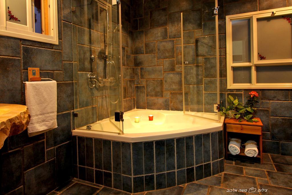 Golan Rooms At Sagi Family Country Lodging Ramot Eksteriør bilde